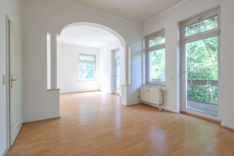 Eigentumswohnung in Stadtvilla zzgl Stpl u. Gartenanteil angrenz.am Berliner Forst - Ess und Wohnzimmer V (8346)