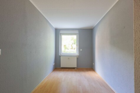 Eigentumswohnung in Stadtvilla zzgl Stpl u. Gartenanteil angrenz.am Berliner Forst - 1 Kinderzimmer Souterrain (8367)