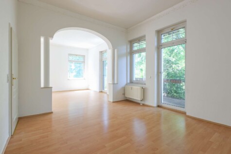 Eigentumswohnung in Stadtvilla zzgl Stpl u. Gartenanteil angrenz.am Berliner Forst - Ess und Wohnzimmer VIII (8349)