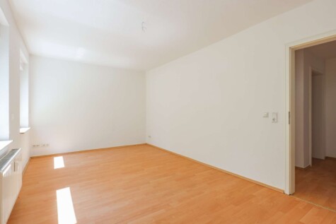 Eigentumswohnung in Stadtvilla zzgl Stpl u. Gartenanteil angrenz.am Berliner Forst - Elternschlafzimmer Soutarrain III (8363)