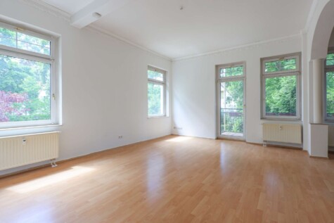 Eigentumswohnung in Stadtvilla zzgl Stpl u. Gartenanteil angrenz.am Berliner Forst - Ess und Wohnzimmer III (8344)