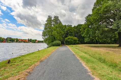 Eigentumswohnung in Stadtvilla zzgl Stpl u. Gartenanteil angrenz.am Berliner Forst - Spree Umgebung in der Nähe II (8395)